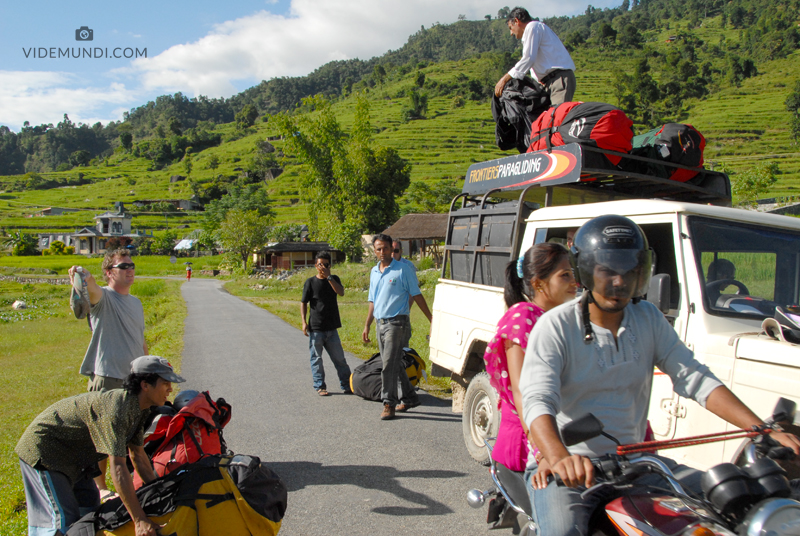 PARAGLIDING IN NEPAL