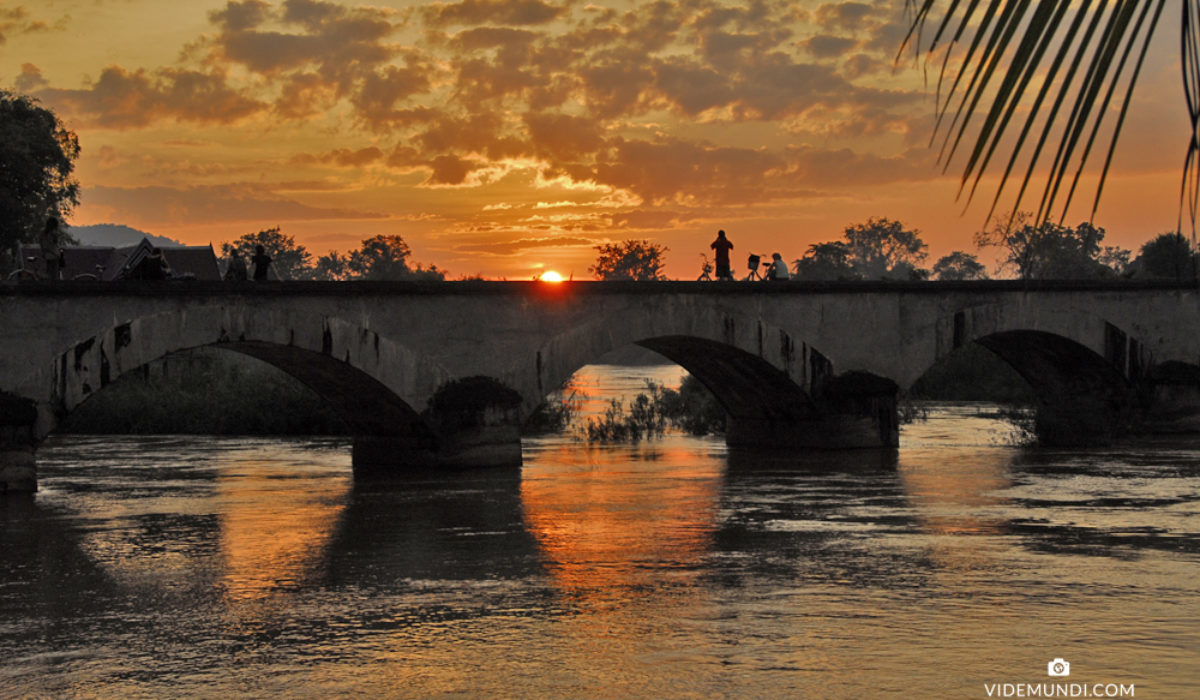 4000 Islands in Laos  SI PHAN DON