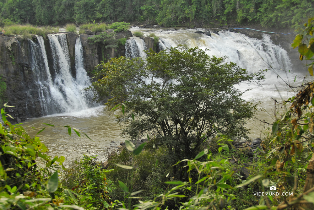 Bolaven Plateau one day motorbike trip