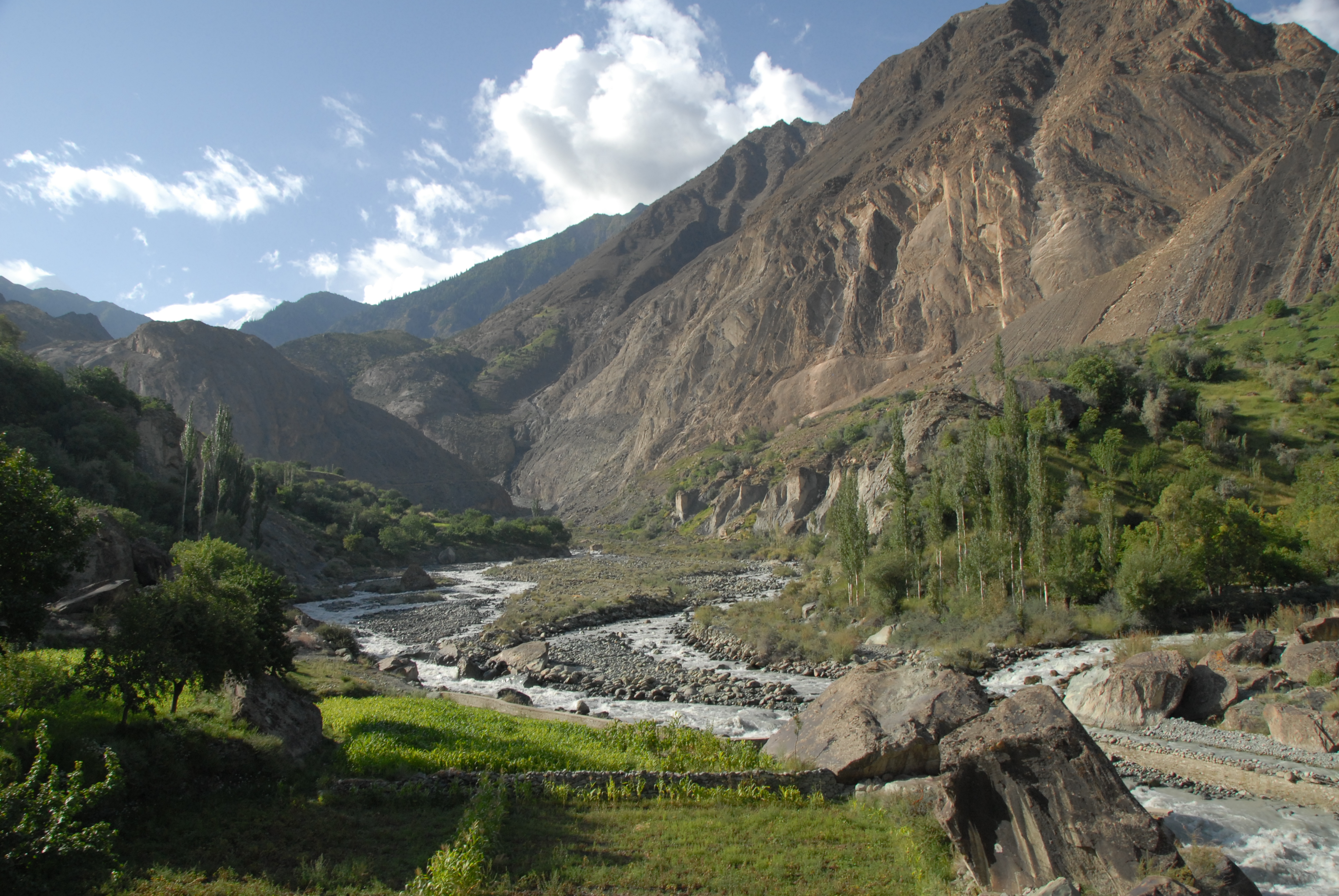 Rakaposhi trek